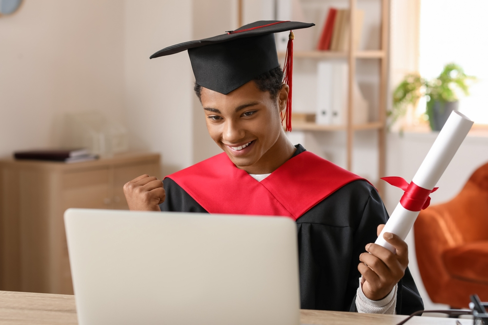 Nigerian youth are unlocking limitless opportunities with online Diploma Degrees
